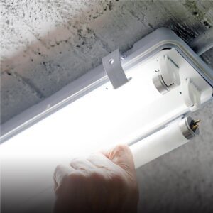 A Step-by-Step Guide to Installing and Maintaining Fluorescent Lights